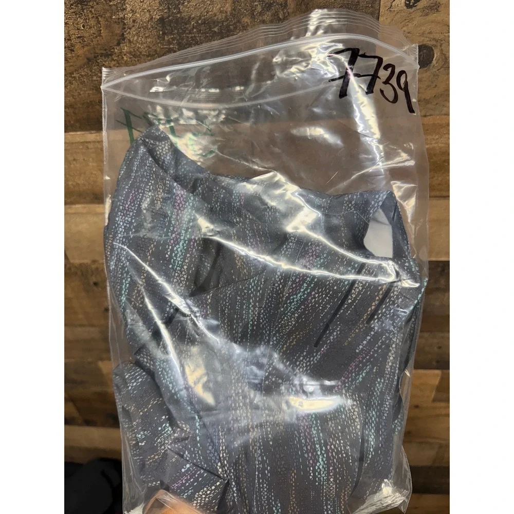 Lululemon‎ Athletica Board Shorts Swim Trunks Size 32 multicolor missing string